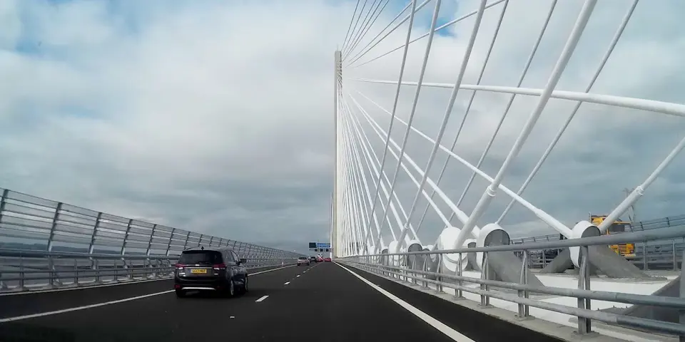 Sicuro Parapet at Queensferry bridge